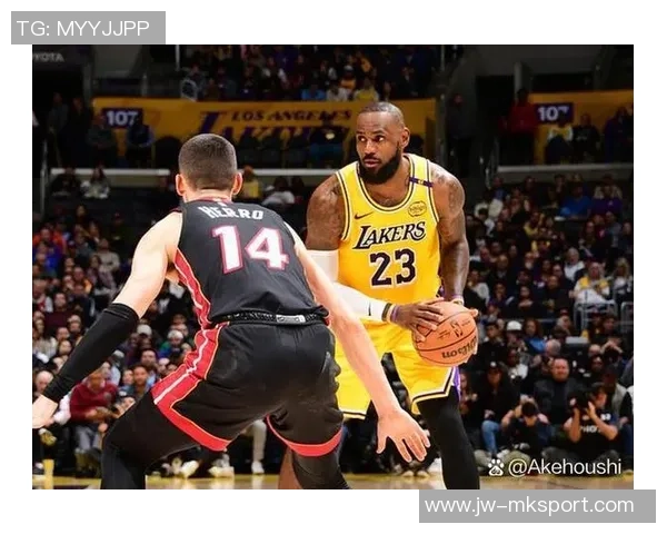 湖人对决热火第五场精彩集锦回顾与赛后分析 湖人对决热火第五场精彩集锦回顾与赛后分析