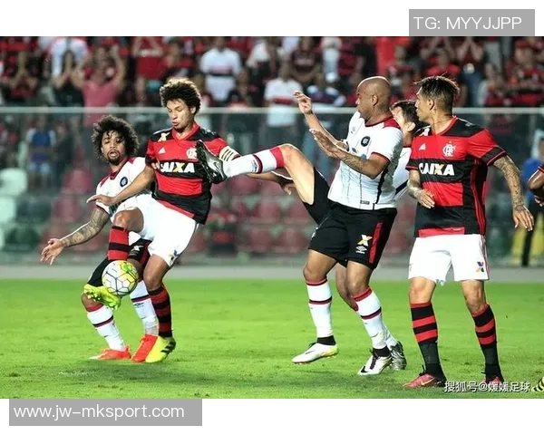 米内罗竞技与福塔雷萨的精彩对决赛果分析与回顾 米内罗竞技与福塔雷萨的精彩对决赛果分析与回顾